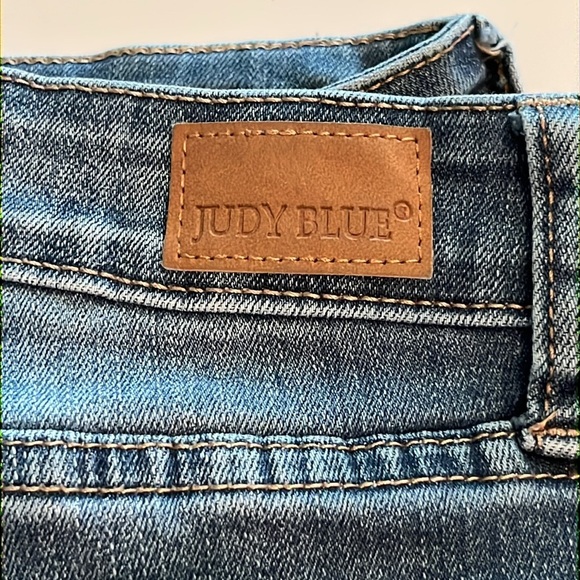 Judy Blue Boyfriend Fit High Rise Size 11/30 - Picture 13 of 16